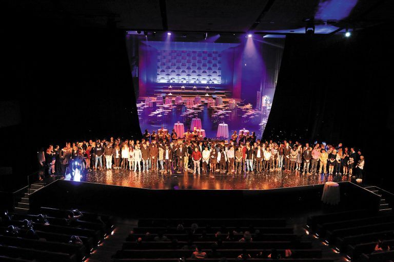 Große Feier für die 980 neuen jungen Fachkräfte im Gewerbe und Handwerk