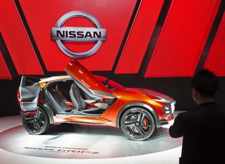 Nissan mit Pick-up und Crossover-Konzept