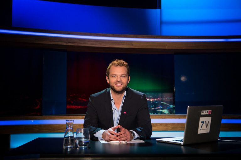 Junge Unternehmer werben um seine Mithilfe