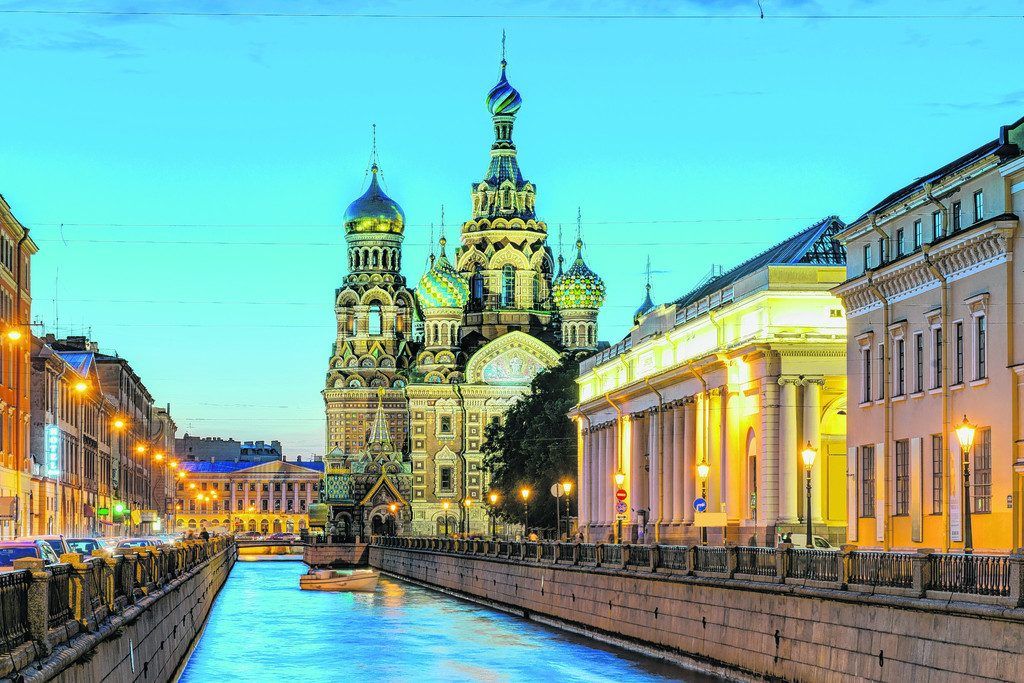 Prachtvolle Stadt St. Petersburg