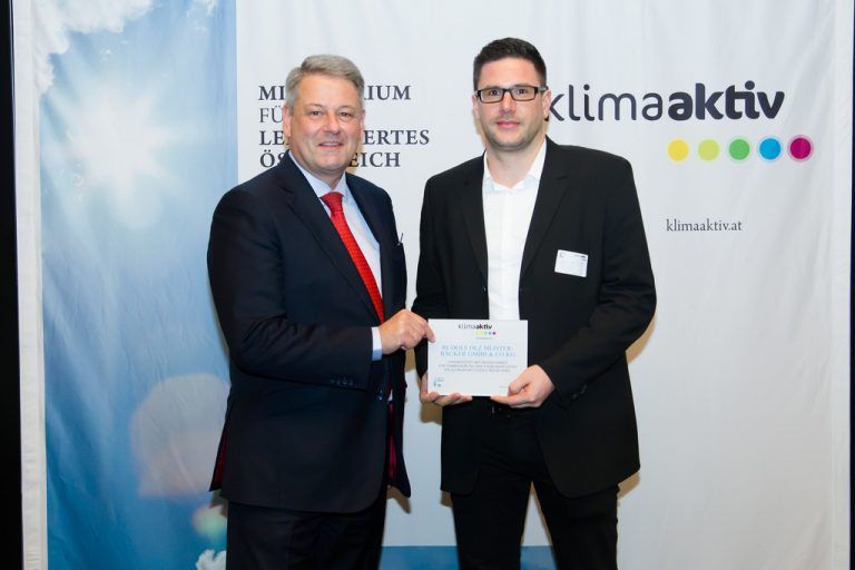 Florian Rusch, Ölz Meisterbäcker, mit BM Andrä Rupprechter. 