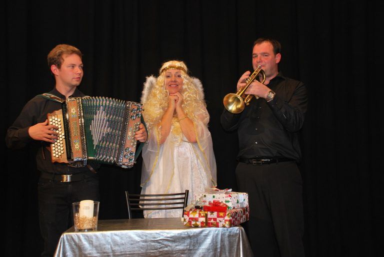 Gabi Fleisch, das Christkind. Zu bewundern erstmals morgen, Donnerstag, in Alberschwende.  Foto: privat