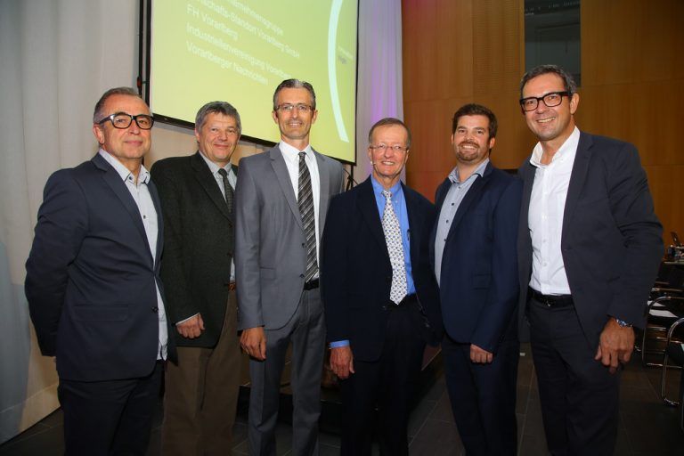 Gerard Hann (VN), Oskar Müller (FHV), Joachim Heinzl (WISTO), Norbert Bischofberger, Mathias Burtscher (IV), Bernhard Ölz (Prisma) (v.l.).