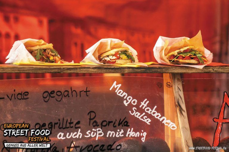 Gewinnen Sie eines von fünf Familienpackages für das European Street Food Festival im Messegelände Dornbirn! Foto: mike auer