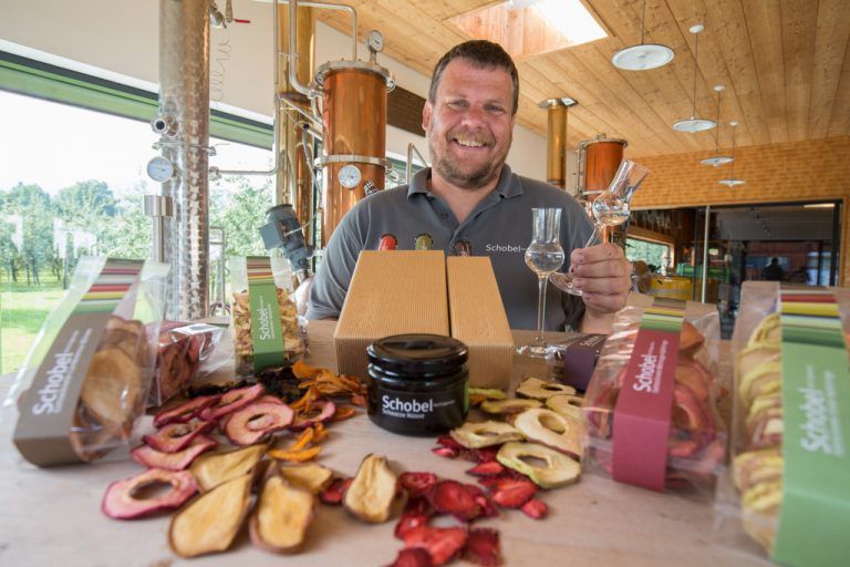 Harald Schobel führt mit Erfolg die kleine Genuss-Manufaktur. Fotos: Hartinger
