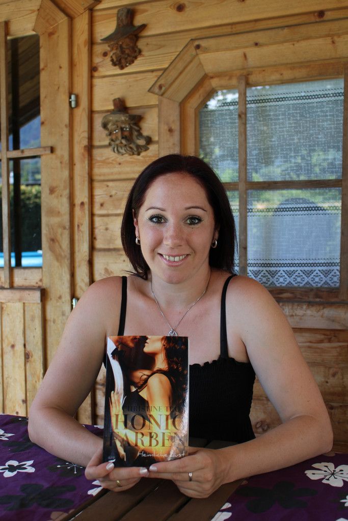 In fünf Monaten schrieb Christine Troy den ersten Teil von „Honigfarben“. Der zweite soll bereits Ende Sommer fertig sein. Foto: sis