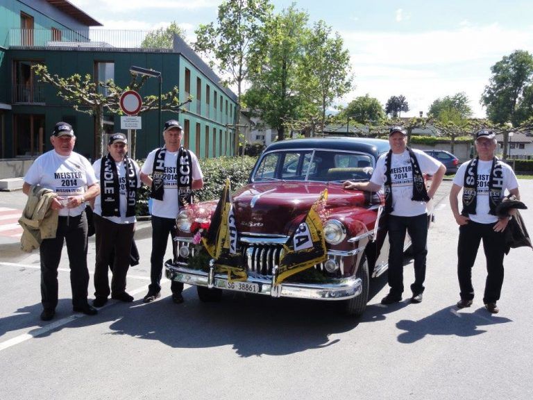 Josef Reiner (r.) als eingefleischter Altach-Fan mit u. a. Helmut Thaler und Kurt Müller. Verein