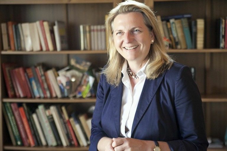 Die Nahost-Expertin Karin Kneissl will die Golfstaaten mehr in <br/>die Pflicht nehmen.