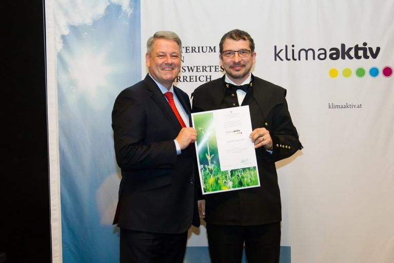 Marco Ortner, Loacker Recycling, mit Minister Rupprechter.