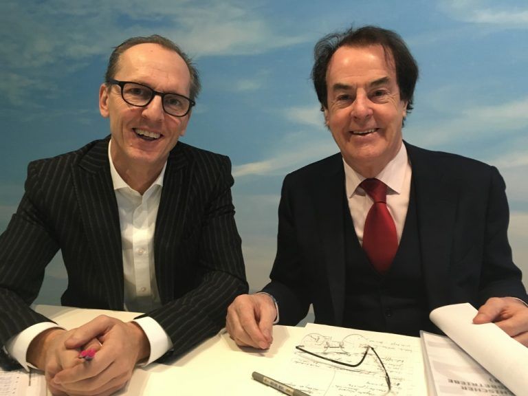 Martin Bösch und Hans Roth: Wenn schon Vorschriften, dann auch entsprechende Kontrollen. Foto: VN/sca