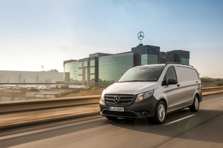 Mercedes Vito: Aus der Kooperation mit Renault entstammt die Option auf den Sternen-Transporter mit einem Frontantrieb.