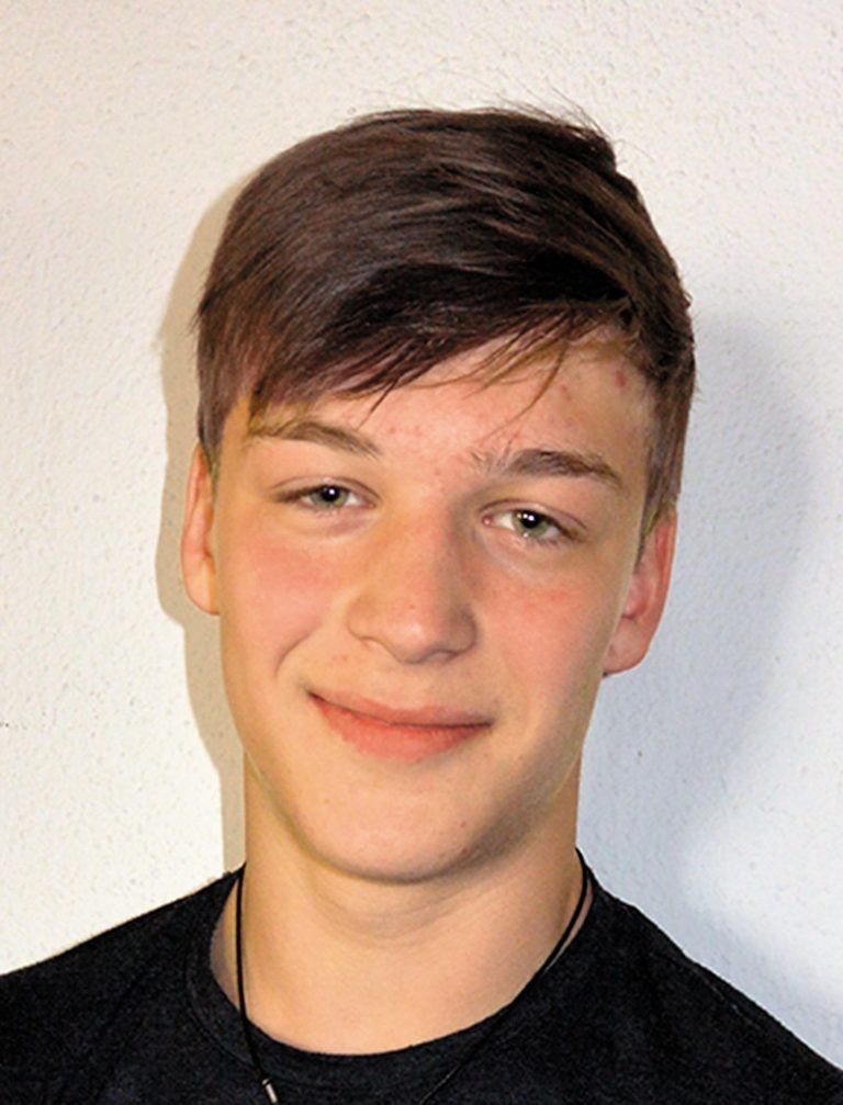 Minkael,16 Jahre, FeldkirchDas Graf Hugo ist ein Platz, wo ich meine Freunde treffen kann, Freundschaften schließe und ein Freiraum für Jugendliche. Es gibt gute Freizeitaktionen und jugendgerechte Preise für Getränke!