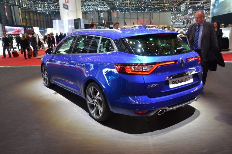 Neuer KombiNach der Stufenheckversion folgt nun die Kombivariante des Renault Mégane mit einem Bestwert bei der Ladelänge.