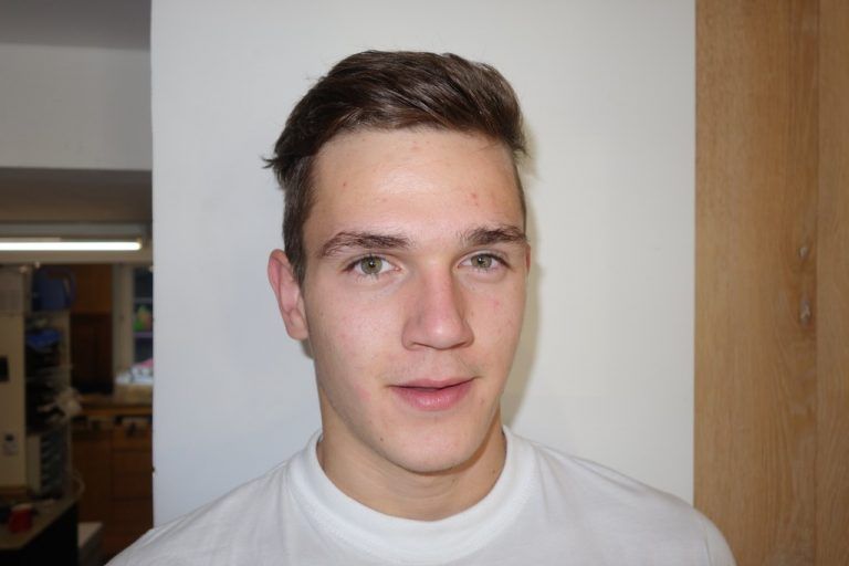 Nico Fenkart Lehrling Am besten gefällt mir die Vielseitigkeit. Wenn wir mit der Arbeit fertig sind, sehen wir mit einem gewissen Stolz unsere Arbeit vor uns.