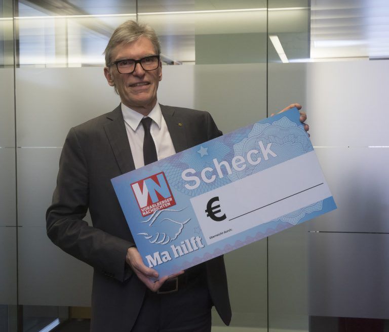 Offshore war nie ein Thema für uns, aber ich habe am Montag im Haus erheben lassen, ob es Hinweise gibt. Wir haben eine Handvoll Liechtensteiner Kunden, das ist es schon. Ich glaube, dass die jetzige Diskussion zu einer Verschärfung der Regeln für solche Geschäfte führen wird. Wilfried Hopfner, Vorstandsvorsitzender Raiba Vorarlberg