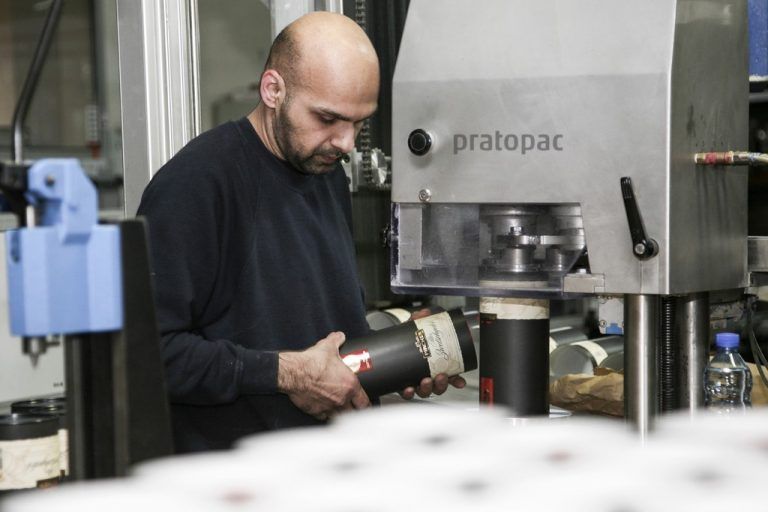 Pratopac hat im vergangenen Jahr in den Maschinenpark investiert, heuer sind die Gebäude dran. Foto: PP