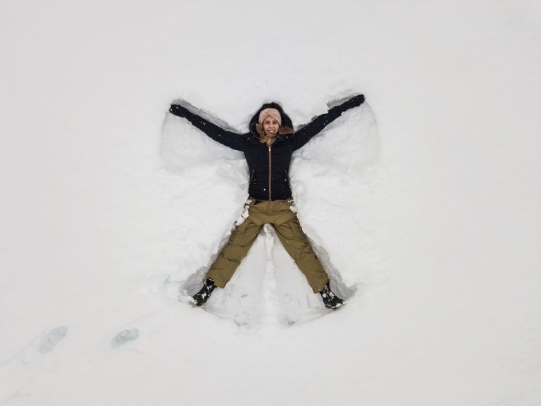 Schnee, wohin das Auge reicht. Der starke April trug wesentlich dazu bei, dass die Gesamtbilanz letztlich positiver ausfiel.VN/Steurer