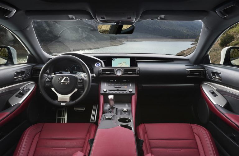 Sportliches Interieur, exklusiv verarbeitet.