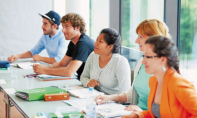 Über 950 Kurse, Lehrgänge und Veranstaltungen bietet das WIFI im neuen Frühjahrsprogramm an.  Foto: WIFI Vorarlberg
