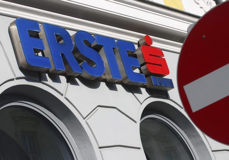 Vor einem Jahr stand um diese Zeit unterm Strich ein Verlust von 929,7 Mill. Euro. Foto: Reuters