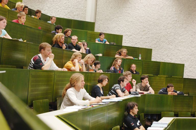 Vorlesungen an der Universität Innsbruck könnten schon bald nach Feldkirch „gestreamt“ werden. Foto: Uni IBK
