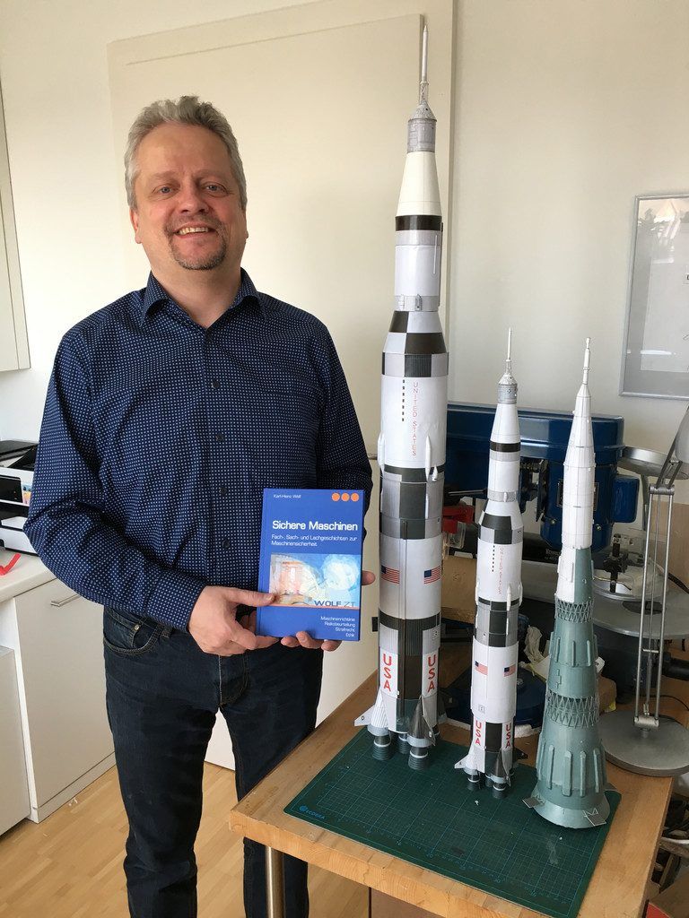 Autor mit Lachzugang