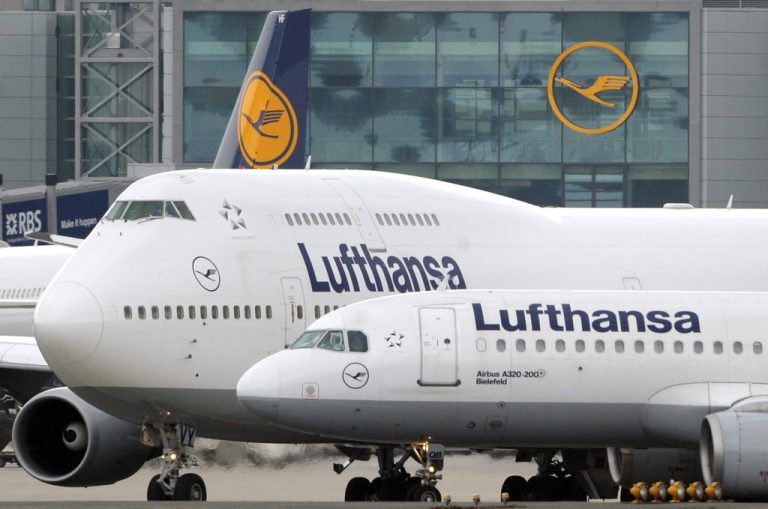Zum Erfolg des Mutterkonzerns Lufthansa trug im Jahre 2015 auch die AUA bei. Foto: EPA