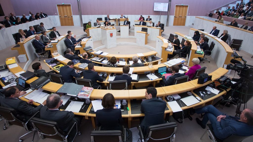 Alle gegen die Volkspartei?