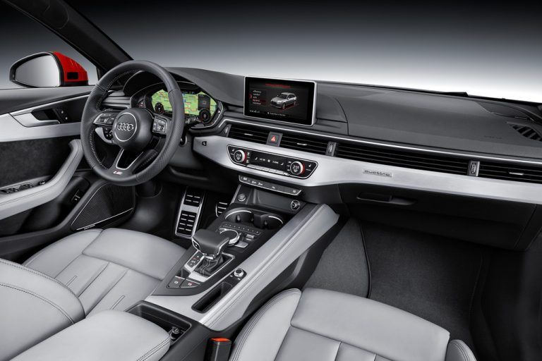 Audi A4 Avant: Der im Vorjahr in allen Details erneuerte Lifestyle-Kombi hat derzeit ein Leistungsspektrum von 150 bis 272 PS.