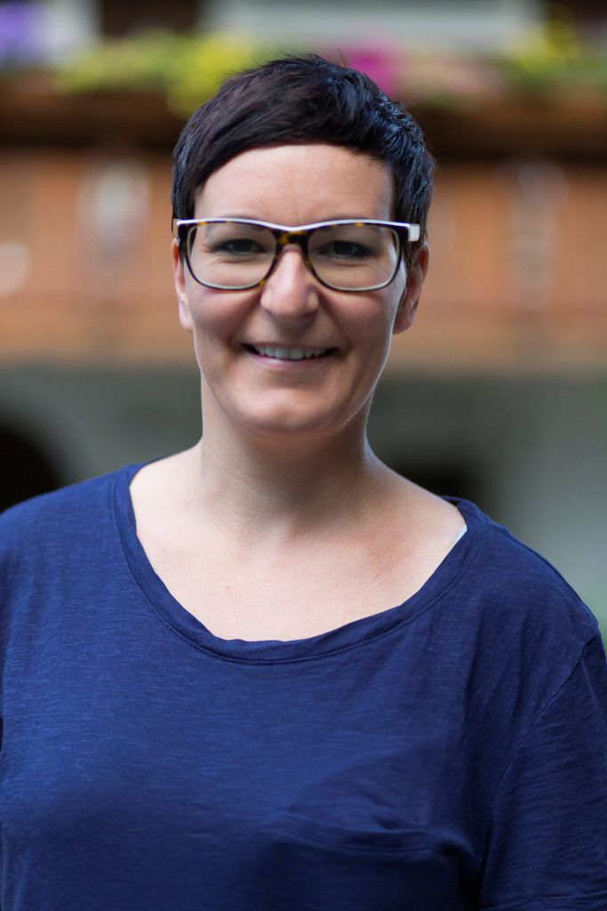 Birgit Fessler, BüroIn unserem kleinen Familienbetrieb sind Beruf und Familienleben gut vereinbar. Wir sind flexibel in der Zeiteinteilung und nehmen Rücksicht aufeinander.