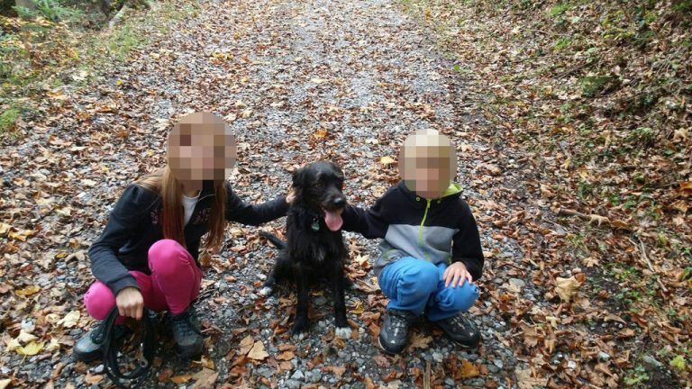 Celina (links) und Julian haben Eltern und Polizei auf Trab gehalten. Foto: privat