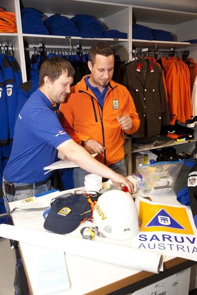 Christian Schobel (r.) und sein Stellvertreter Thomas Nesensohn engagieren sich in der Saruv-Einheit. Foto: saruv/mathis