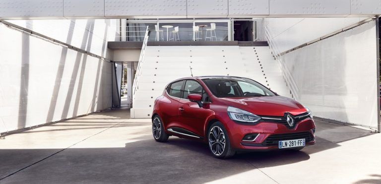 Der Renault Clio kommt zum September 2016 mit einigen Neuerungen zu den Händlern. Foto: Werk