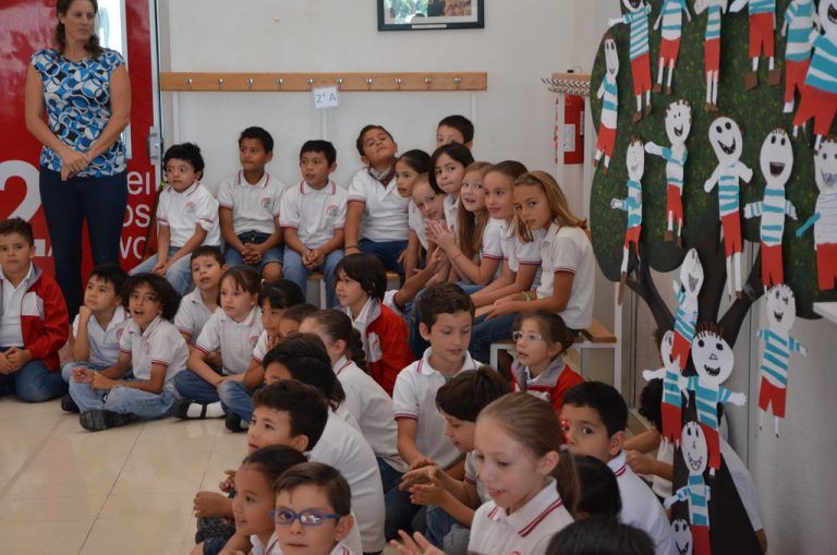 Die Schüler der Österreichischen Schule lernen mit Begeisterung Deutsch und unsere Kultur kennen. 