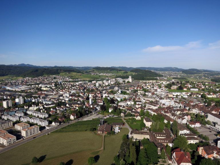 Die Stadt Wil und die in der Regio vereinten Gemeinden wollen den Bodenverbrauch steuern. Foto: luftbild24.ch
