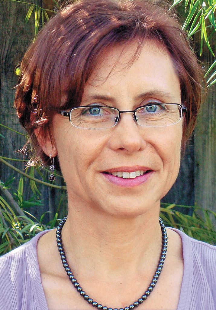 Dr. Angelika Hilbeck