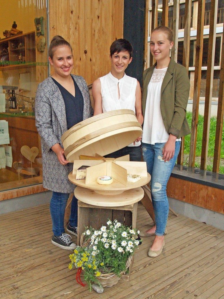 Elena Walch, Verena Marinelli und Magdalena Greussing geben mit Geps-o-flex jedem Käse eine eigene Bühne.