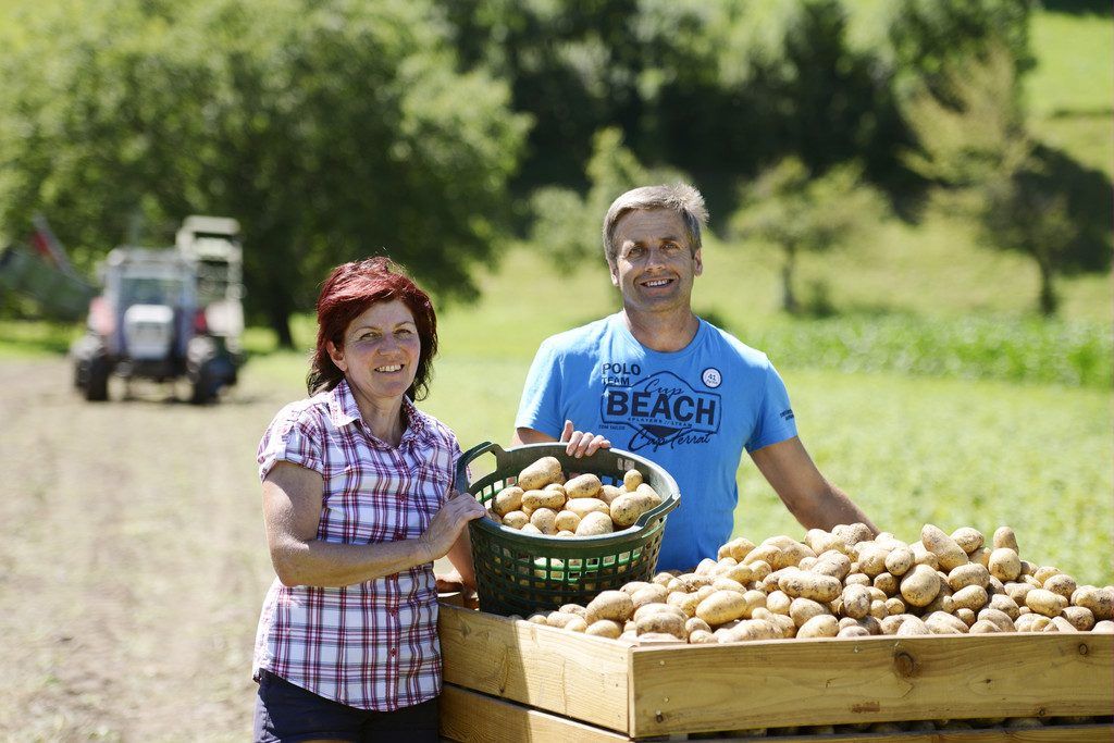 Landwirte schützen Natur und Klima
