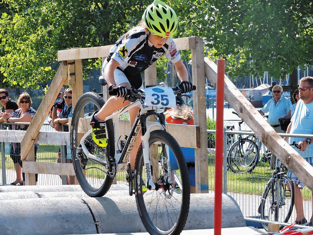 Fanpakete für Harder Night Race zu gewinnen