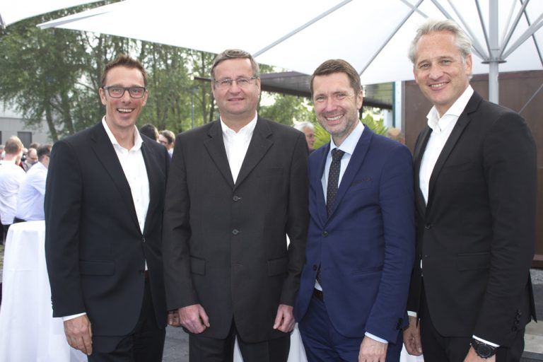 IV-Vizepräsident Bernhard Ölz (l.) sowie Dieter Gruber mit Referent Peter Grünenfelder und IV-Präsident Martin Ohneberg.