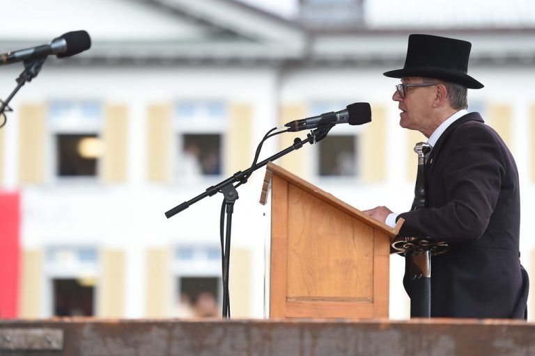 Landammann Röbi Marti bei seiner letzten Rede.