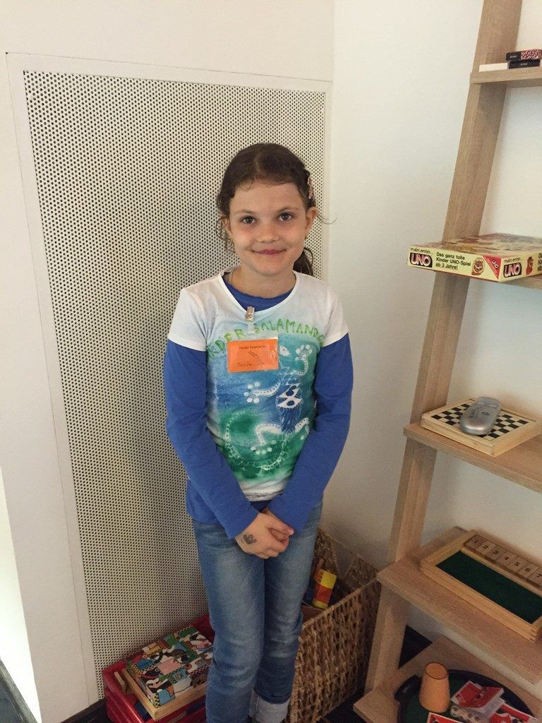 Mariella Walser,10 Jahre, VS Hard-MarktMir ist wichtig, dass man nicht so viel Müll wegwirft. Außerdem müssen die Bäume gesund bleiben. Wenn alle Bäume krank sind, dann bekommen wir keinen Sauerstoff mehr.