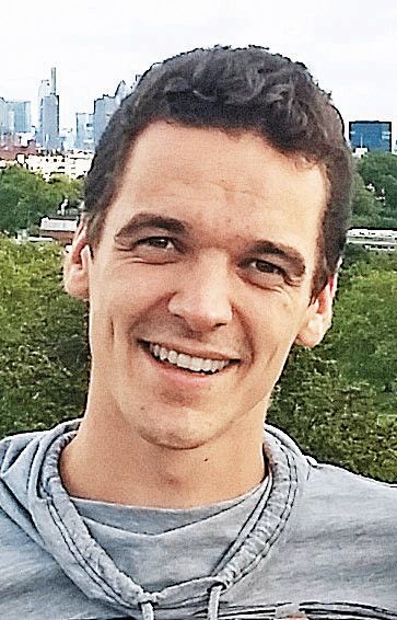 Patrik Metzler25, EFD Niederlande (Mentor)Meine Motivation ist es, Jugendlichen in ihrer jeweiligen Situation zu helfen. Ich weiß, wie es sich anfühlt, wenn man in einem fremden Land auf sich alleine gestellt ist. Auch ich war für jede Hilfe dankbar. Es macht außerdem riesigen Spaß, mit Menschen aus anderen Ländern etwas zu unternehmen.