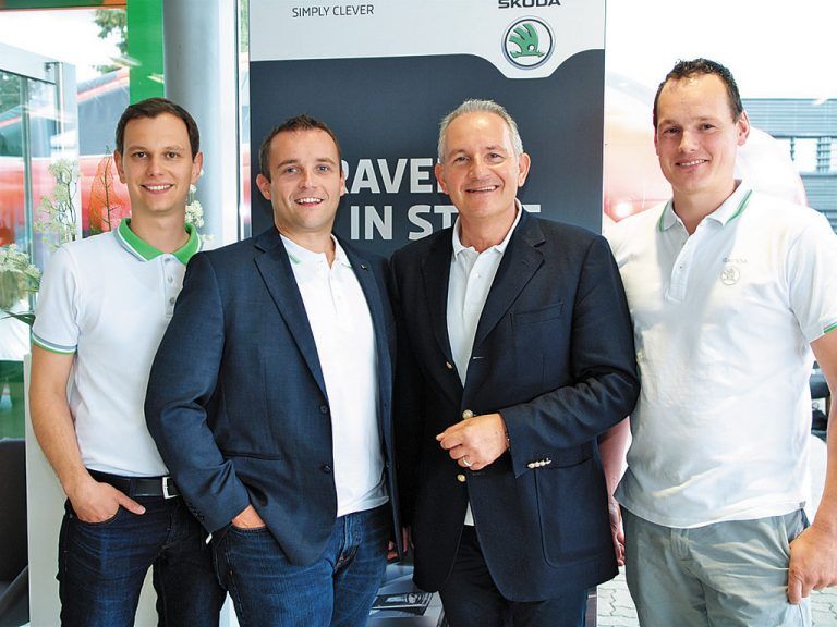 Philipp Sagmeister (Verkauf), Markenleiter Thomas Hillek, Geschäftsführer Renato Schneider und Serviceleiter Bernd Fink. Fotos: sie