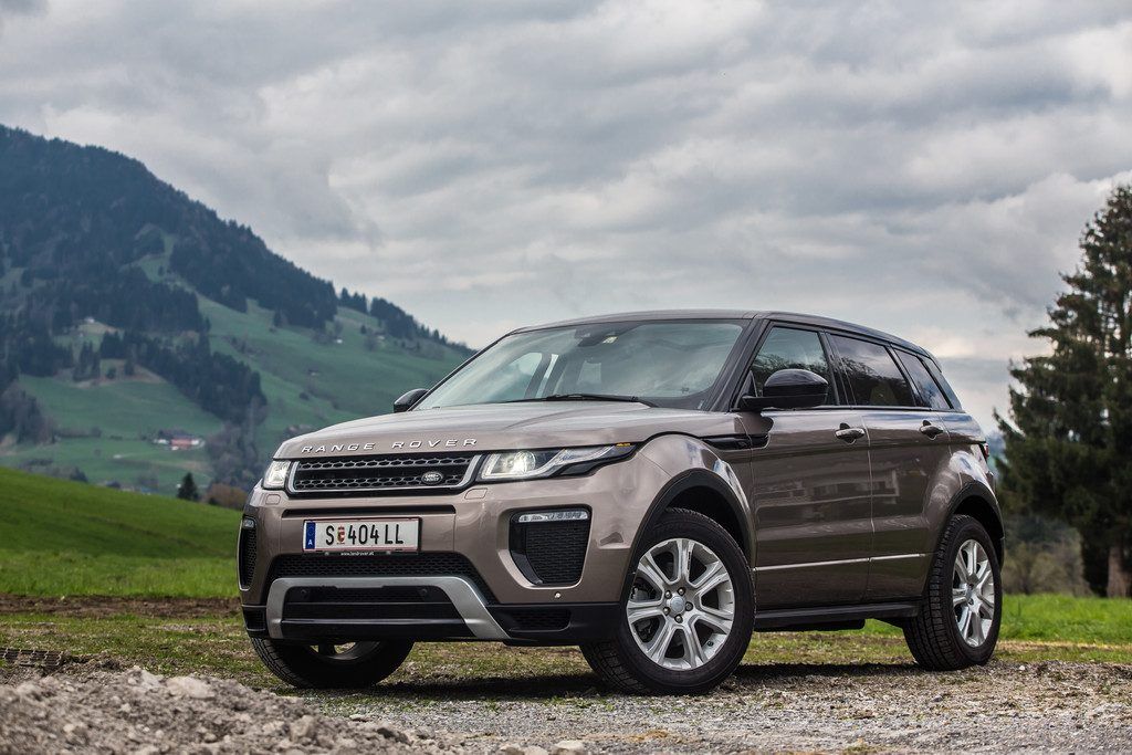Land Rover bessert beim Evoque nach: Neuer Motor und noch mehr Premium.