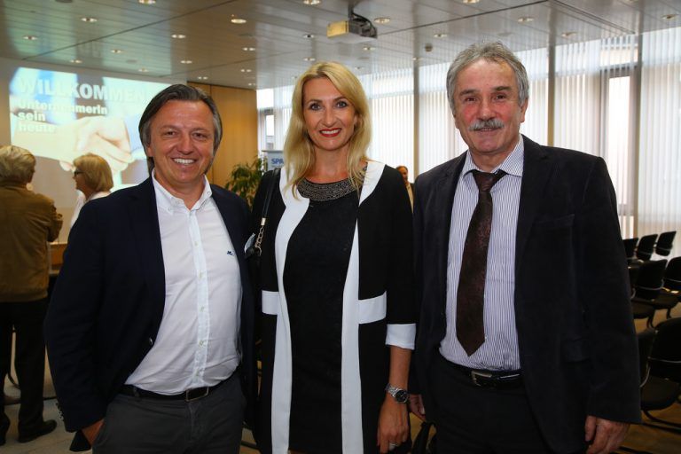 Vjekoslav und Ulrike Dup, Rainer Hagen (r.).