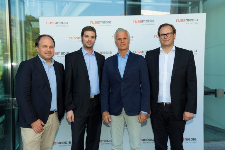 V.l.: CR Gerold Riedmann, Andreas Birner (GfK), Referent Michael Trautmann und russmedia-GF Markus Raith.   Fotos: VN/Paulitsch