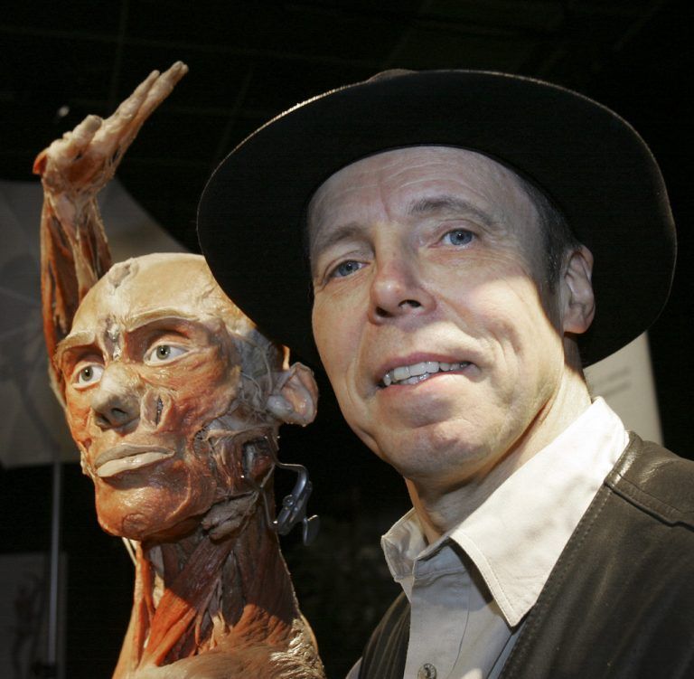 Weltbekannt sind die aus Körperspenden gefertigten Plastinate des Arztes, Anatomen und Wissenschafters Gunther von Hagens. Foto: AP