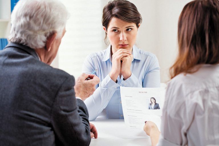 Wer bei der Bewerbung Schwächen zugibt, hebt sich vom Einheitsbrei ab. Ob es im Gespräch ankommt, bleibt ein Fragezeichen.