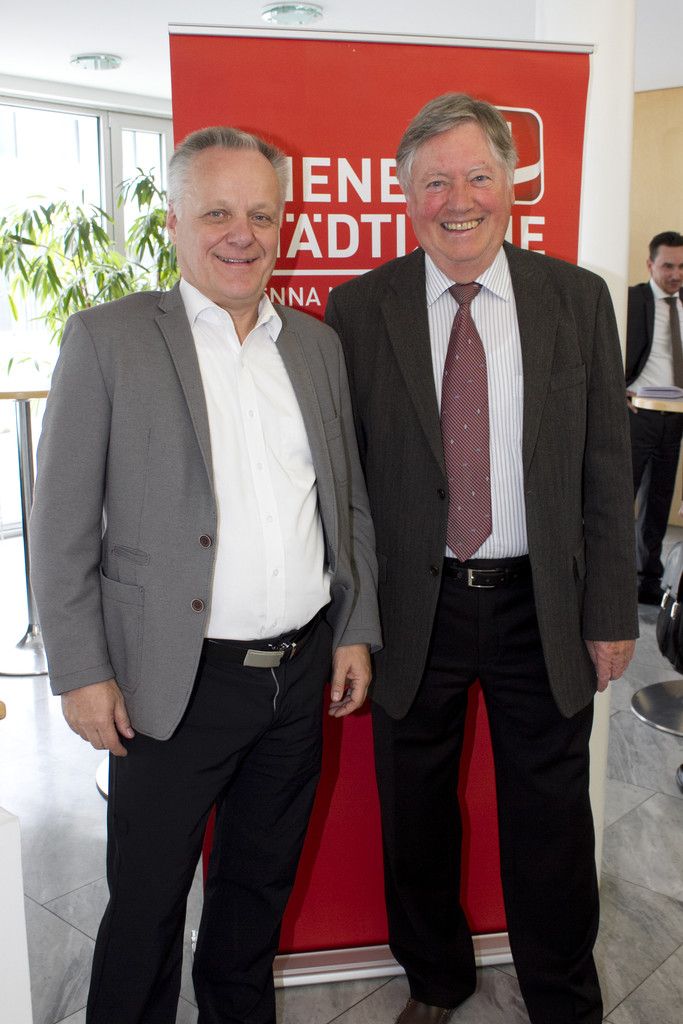 Werner Gunz (Warenhandel; l.) mit Alt-WKV-Präsident Kuno Riedmann.